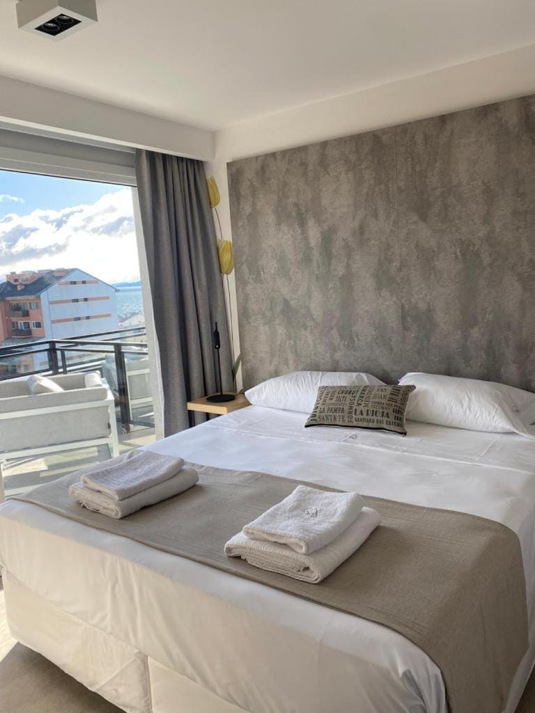 Patagonia Deluxe View Apartment in San Carlos Bariloche