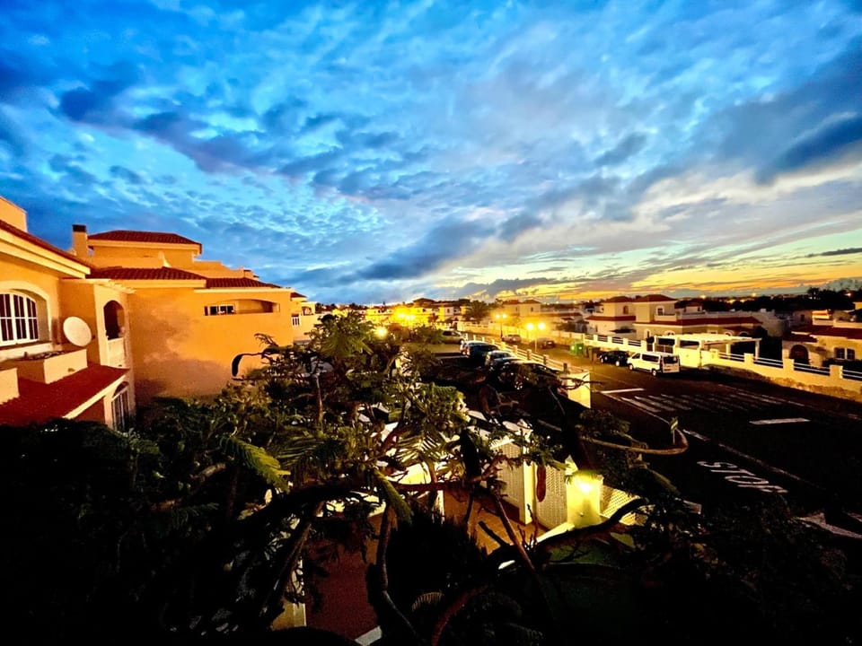 Casa Atlantica Golf & Sea view Apartment in Maxorata
