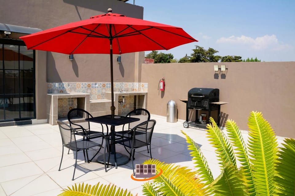 Day, Balcony/Terrace