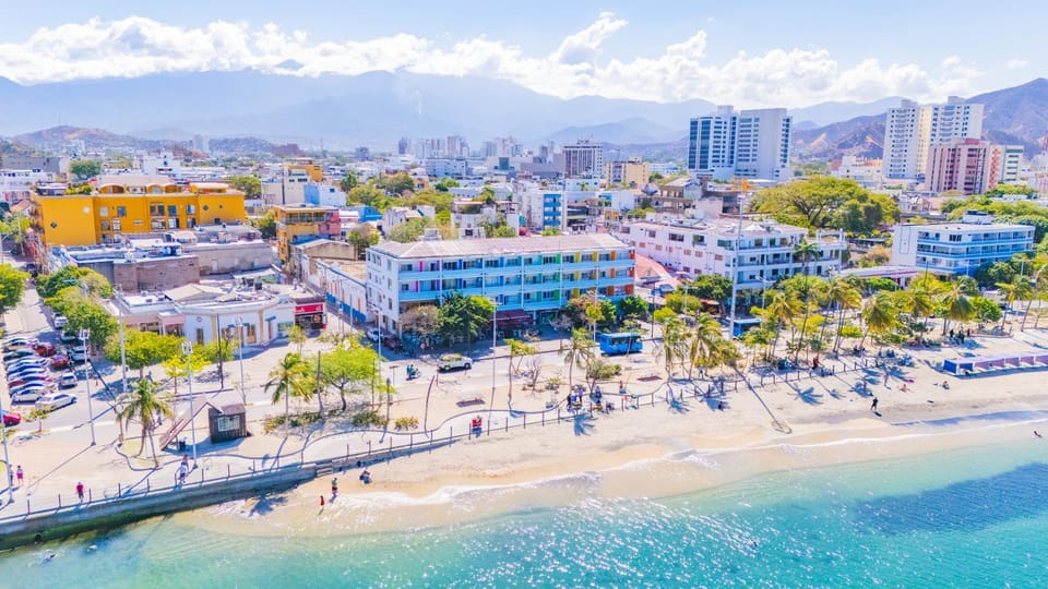 Property building, Nearby landmark, Facade/entrance, Day, People, Natural landscape, Bird's eye view, Balcony/Terrace, Other, Beach, Evening entertainment, City view, Mountain view, Sea view, Sea view, Location