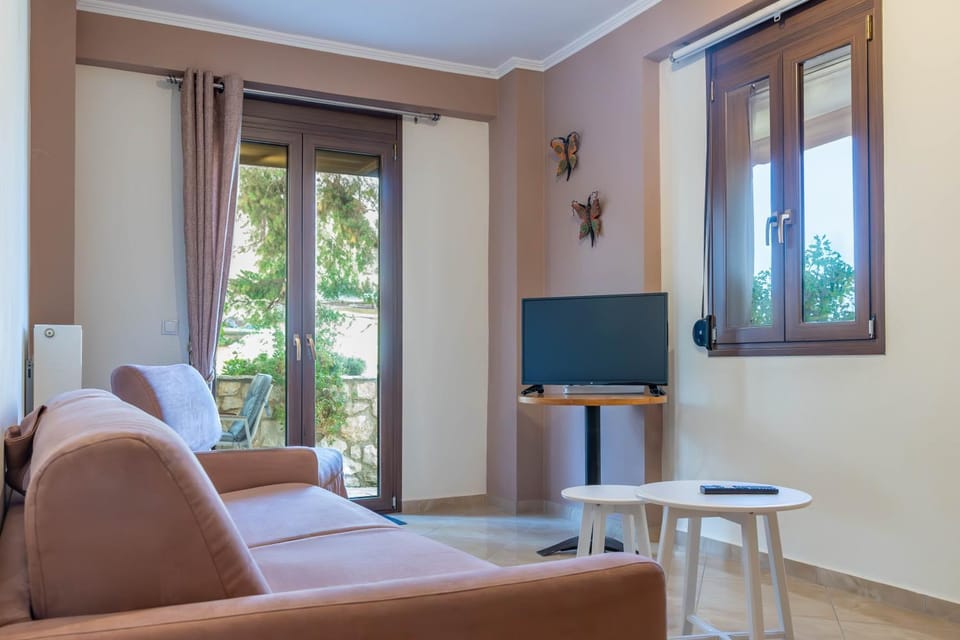 PONTE APPARTEMENT Apartment in Peloponnese, Western Greece and the Ionian