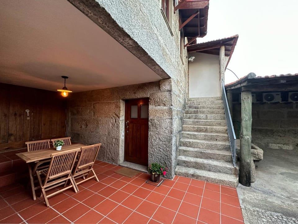 Patio, Balcony/Terrace