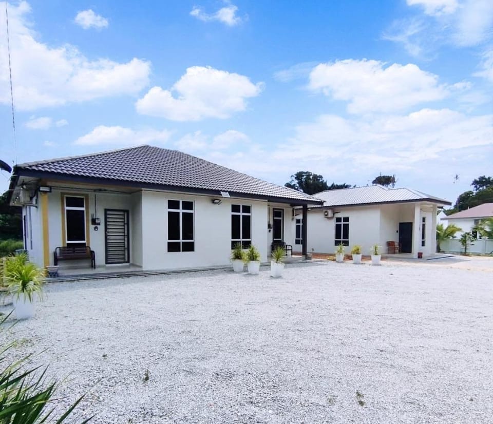 Property building, Parking