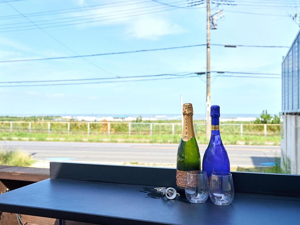 View (from property/room), Balcony/Terrace, Alcoholic drinks
