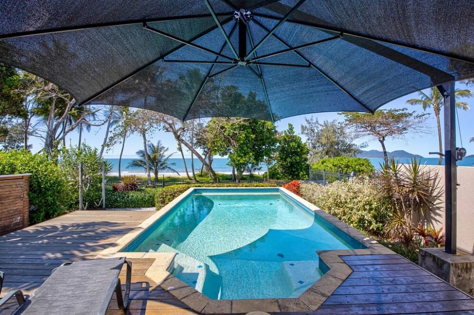 Frangipani Place House in Wongaling Beach