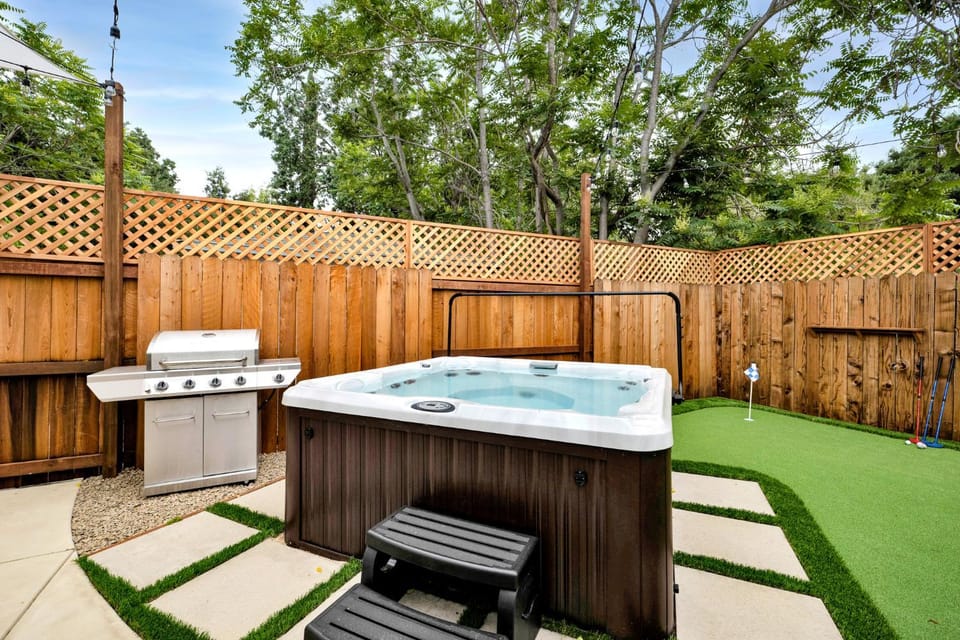 Hot Tub
