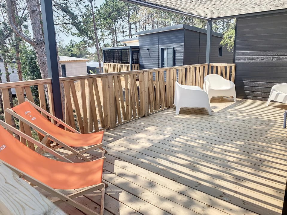 Chalet de standing pour 4 pers., piscine couverte et chauffée, à deux pas de la plage, Wi-Fi gratuit - FR-1-361-515 Chalet in Saint-Pair-sur-Mer