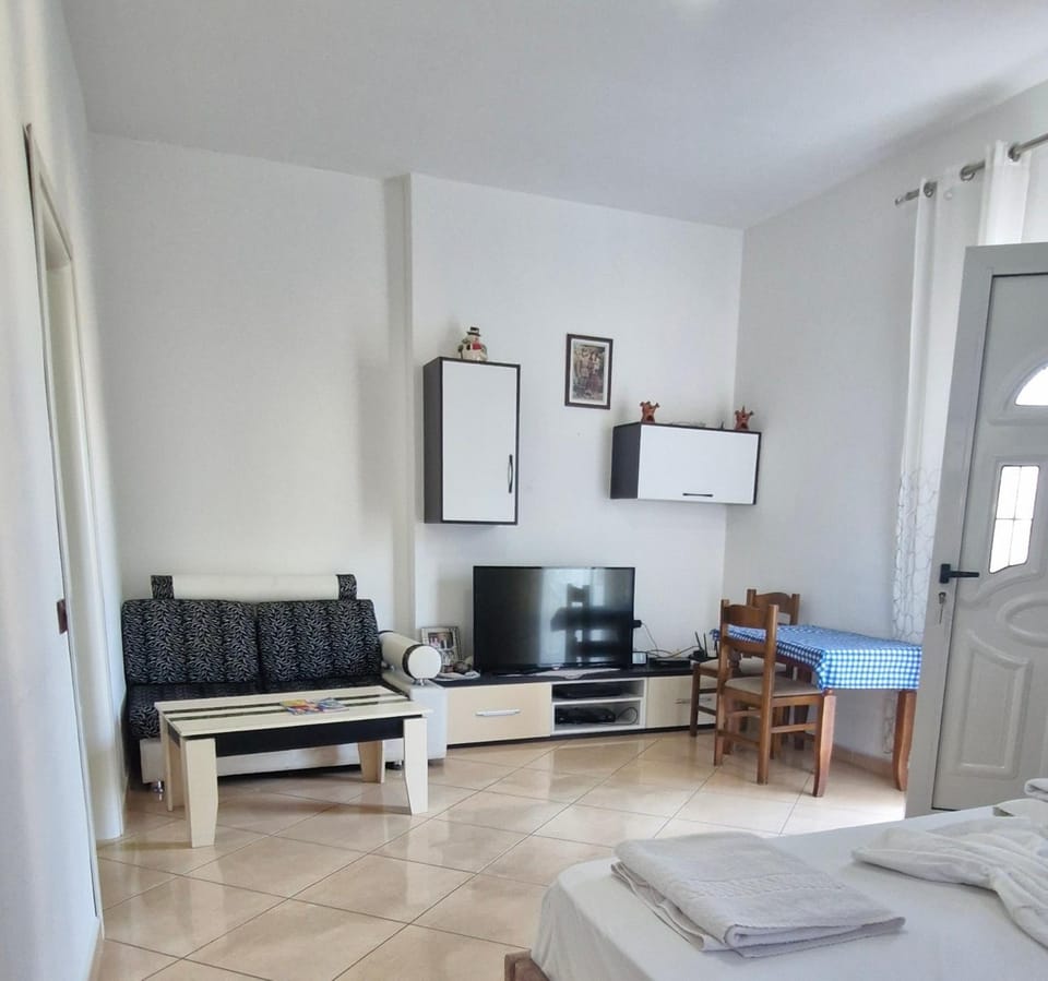 Vila Olti Bed and Breakfast in Vlorë