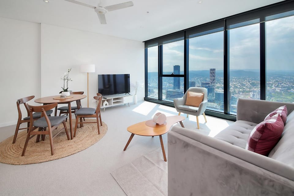 Skyline Heights 3Beds Panoramic view FreeParking Apartment in Kangaroo Point