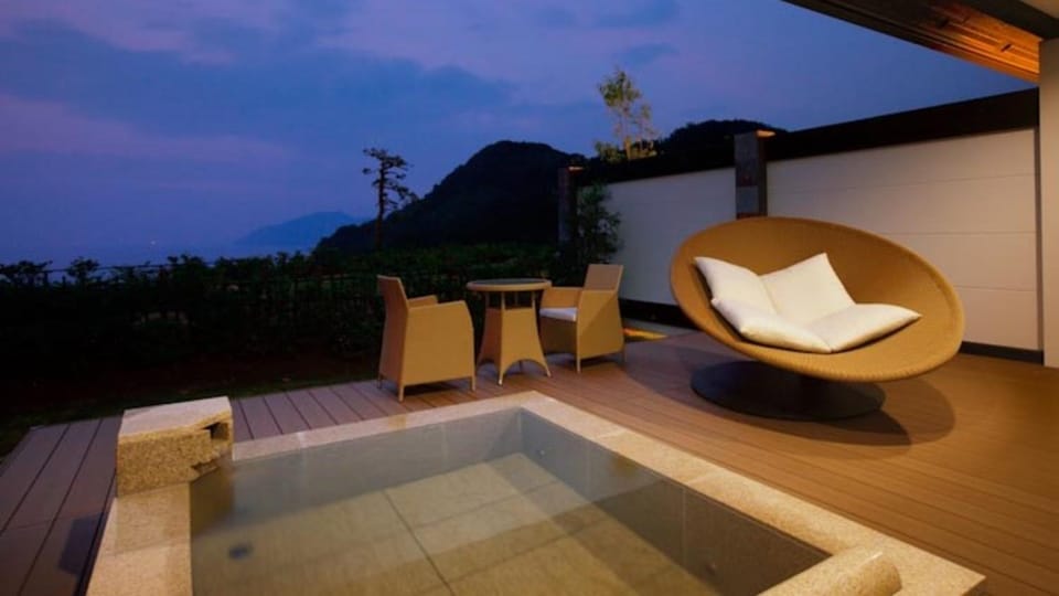 Fugaku Gunjo Ryokan in Shizuoka Prefecture