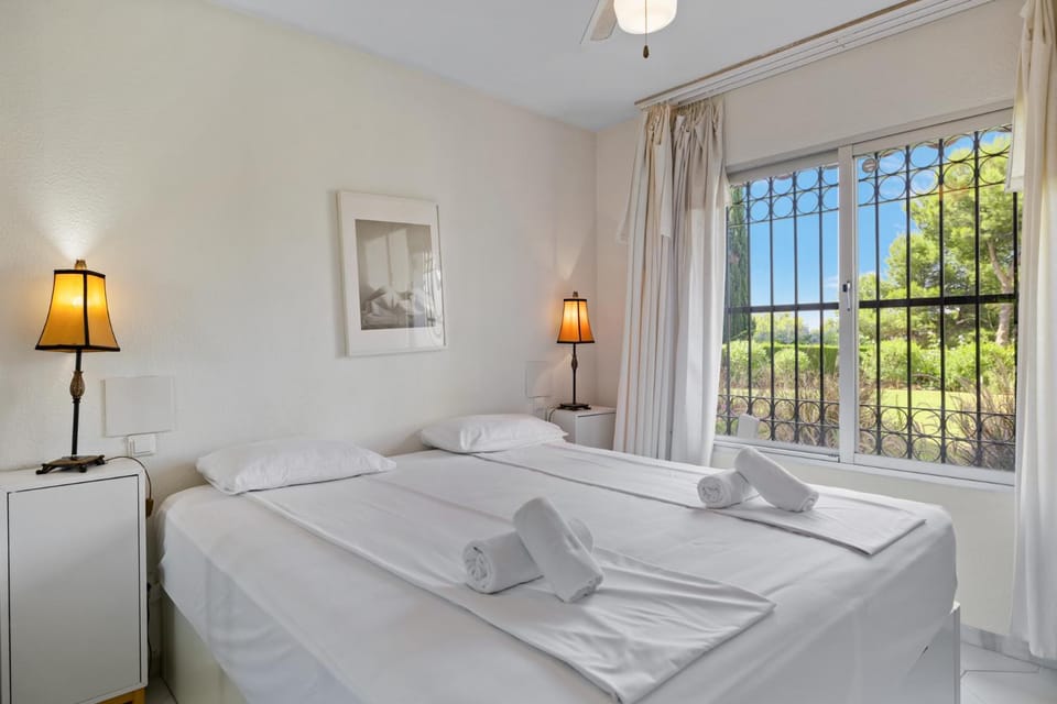 Bed, Other, Bedroom