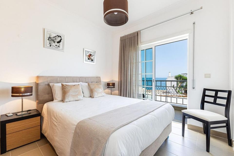 Rossio Sea View By ALzira Apartment in Guia