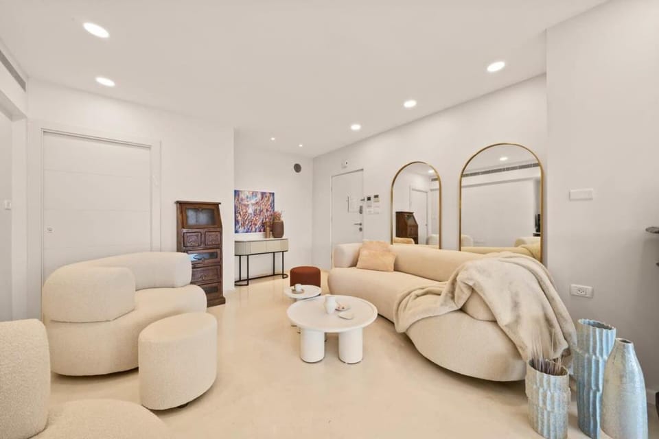 King David Residence Luxury 3 BD Pool Gym Parking Apartment in Jerusalem