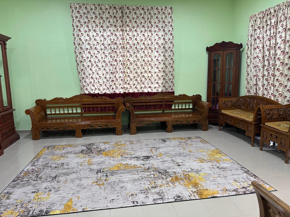 Homestay Pantai Batu Hitam Kuantan No14 House in Terengganu, Malaysia
