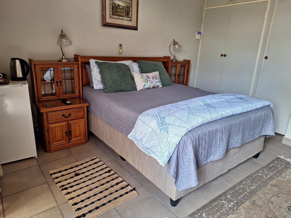 Emani Guest House Bed and Breakfast in South Africa