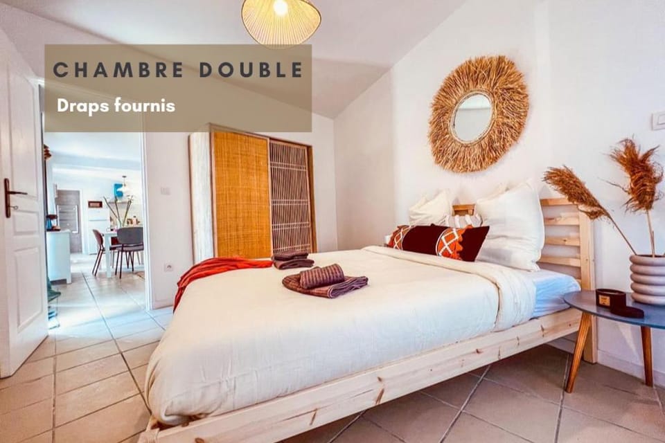 Le Gite 1 - Appartement T2 de 53m2, idéal pro ou couples, coeur de ville et proche GOLFECH Apartment in Occitanie