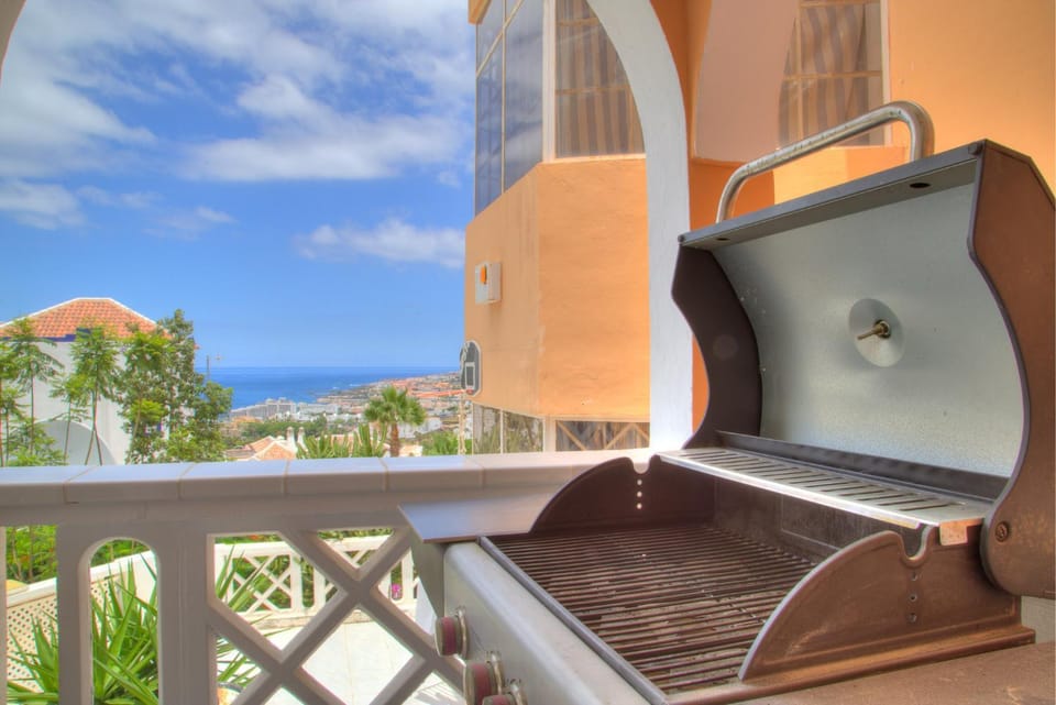 BBQ facilities, View (from property/room), Sea view