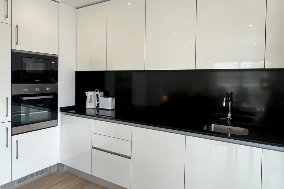 Coffee/tea facilities, Kitchen or kitchenette, Dining area, dishwasher, minibar, pet friendly, stove, toaster