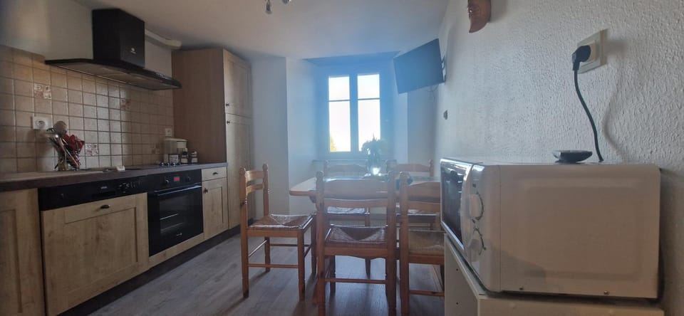 les abeilles du cantou Apartment in Occitanie