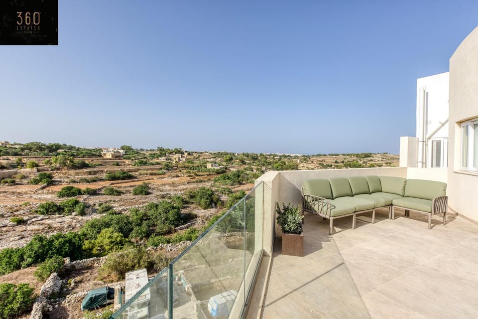 Patio, Day, Natural landscape, View (from property/room), Balcony/Terrace, Living room, Seating area, Sea view