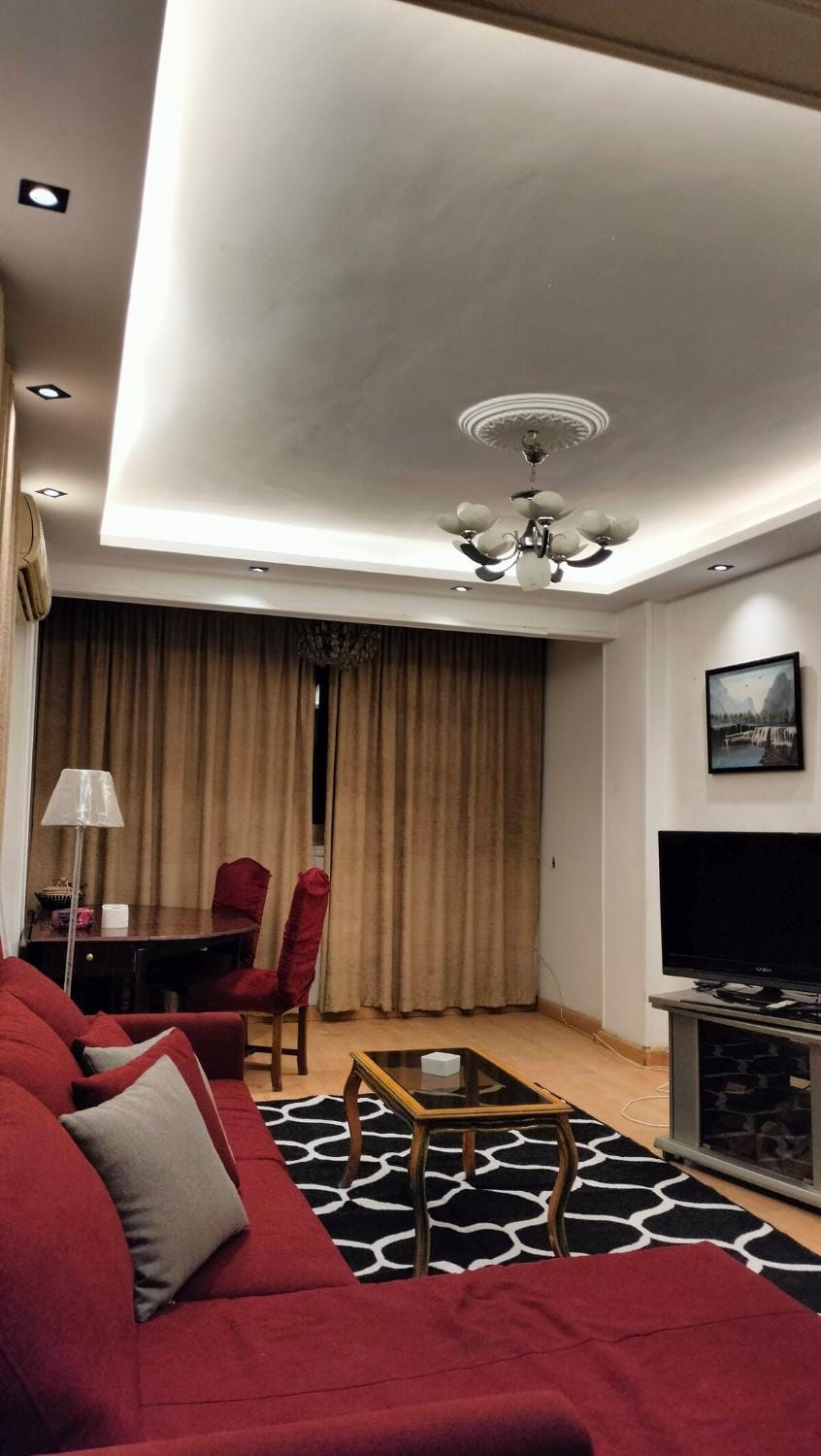 Communal lounge/ TV room, TV and multimedia, Living room, Seating area, Evening entertainment