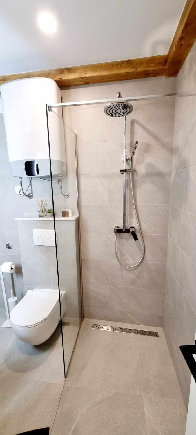 Shower, Toilet, Bathroom