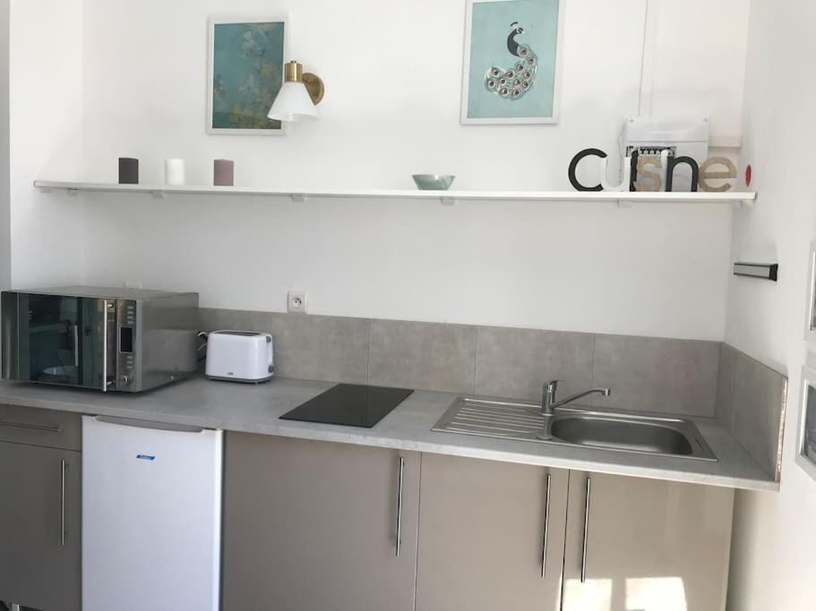 Maya - La Maison Racine 4 - Cocon en plein centre ville Apartment in Avignon