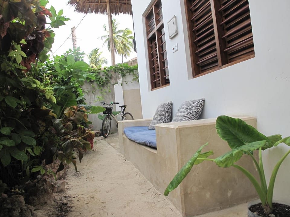 Property building, Cycling