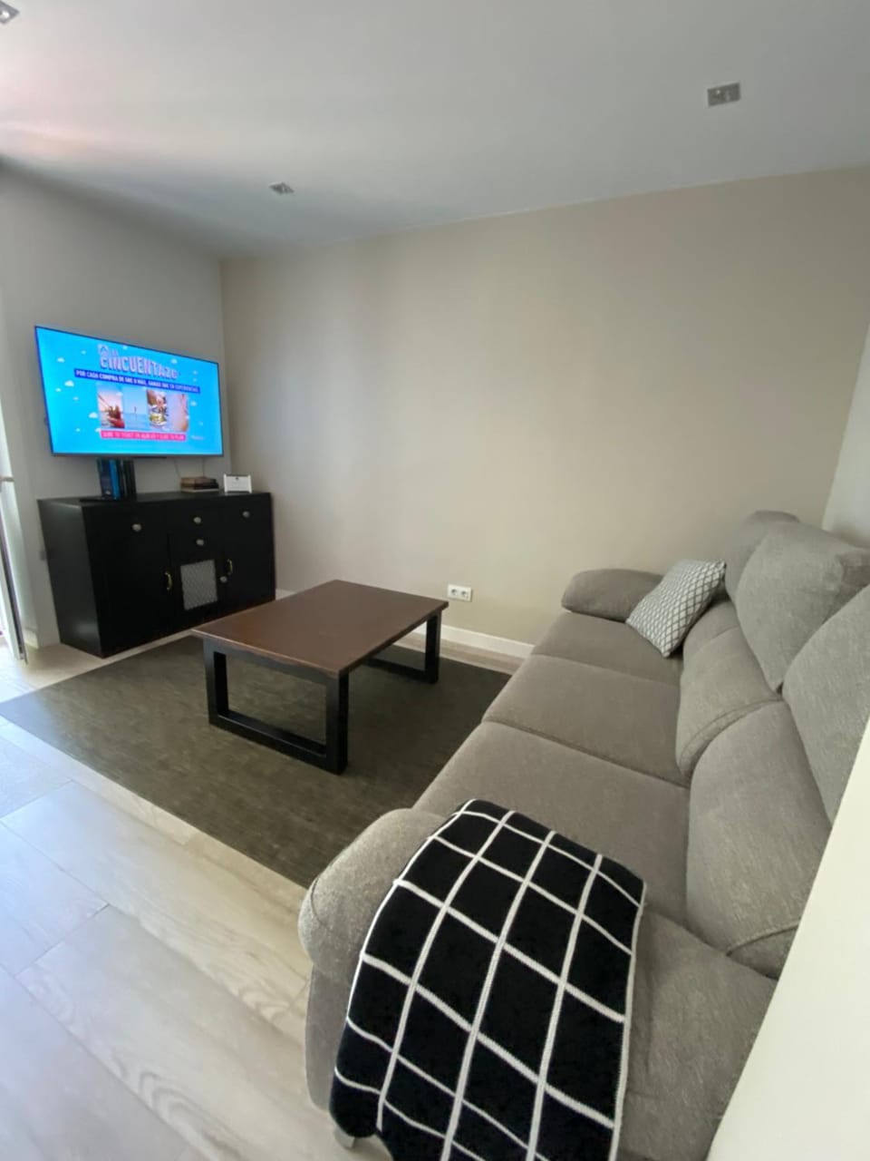 La Goleta Apartment in Aviles