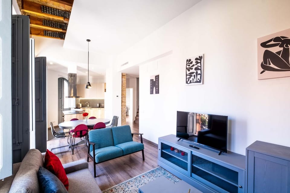 Communal lounge/ TV room, Living room