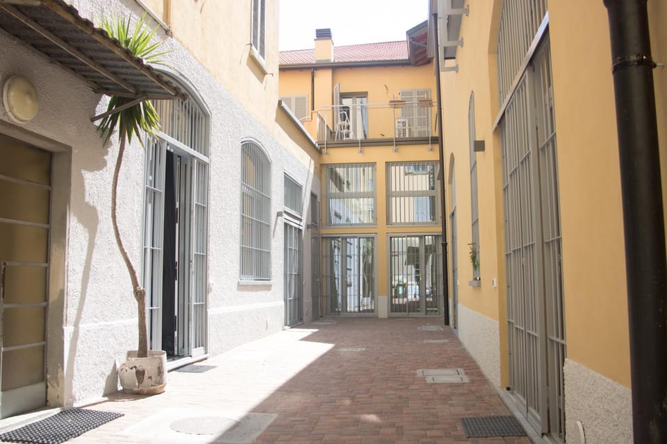 Property building, Inner courtyard view