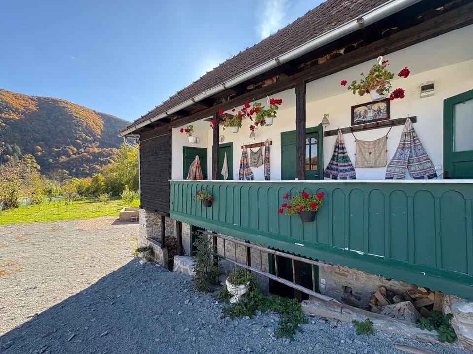 Property building, Day