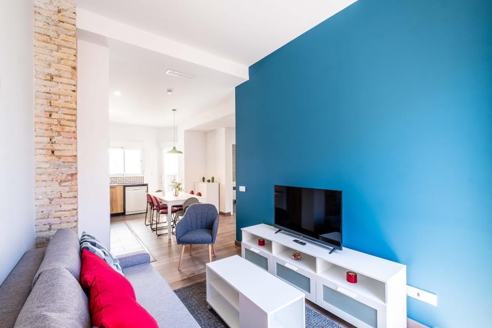 Communal lounge/ TV room, Living room