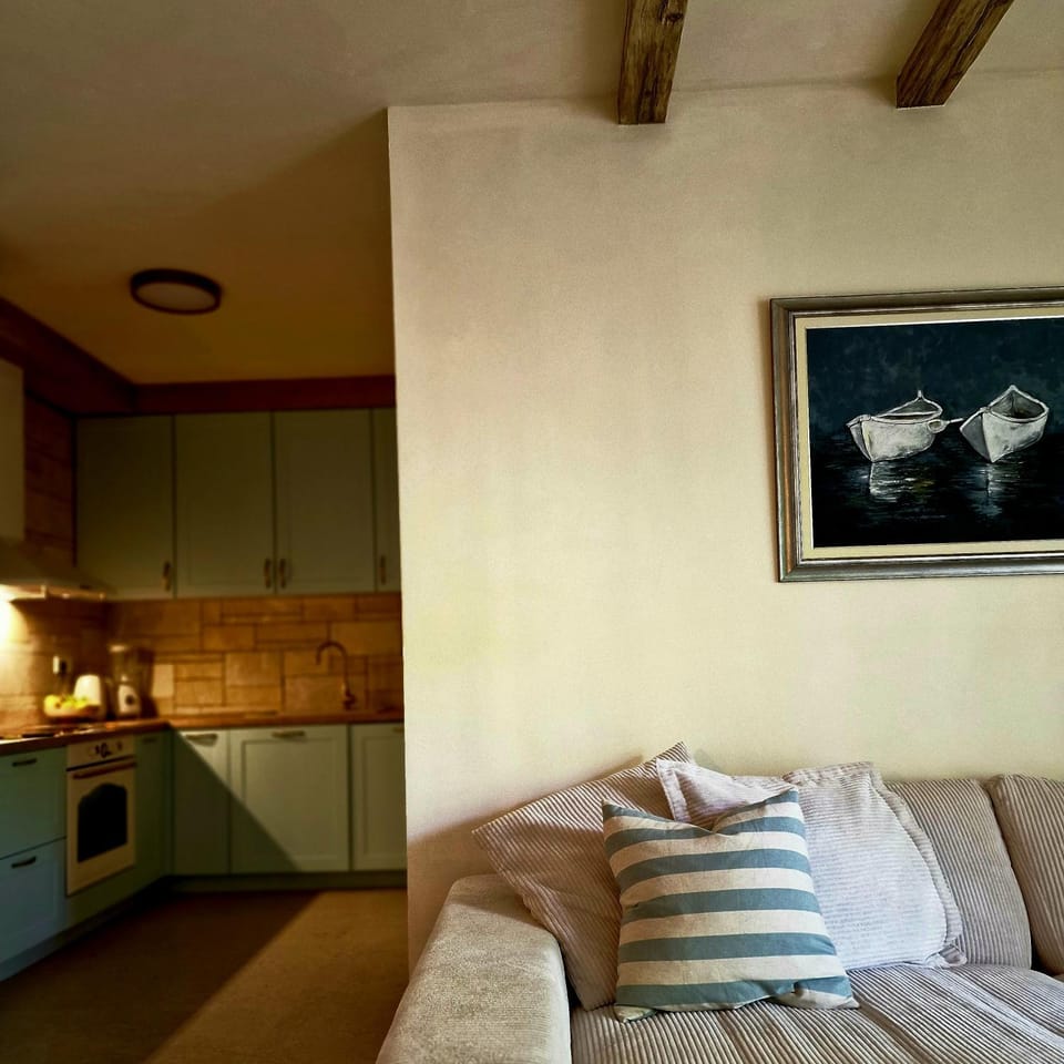 Kitchen or kitchenette, Living room, Decorative detail