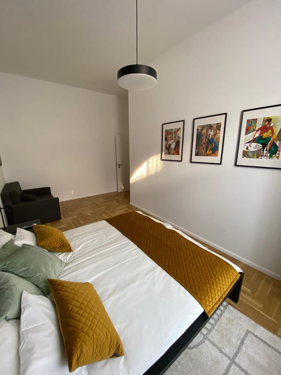 Bed, Bedroom, air conditioner