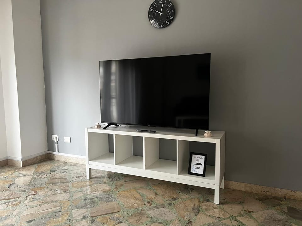 Communal lounge/ TV room, TV and multimedia, Evening entertainment