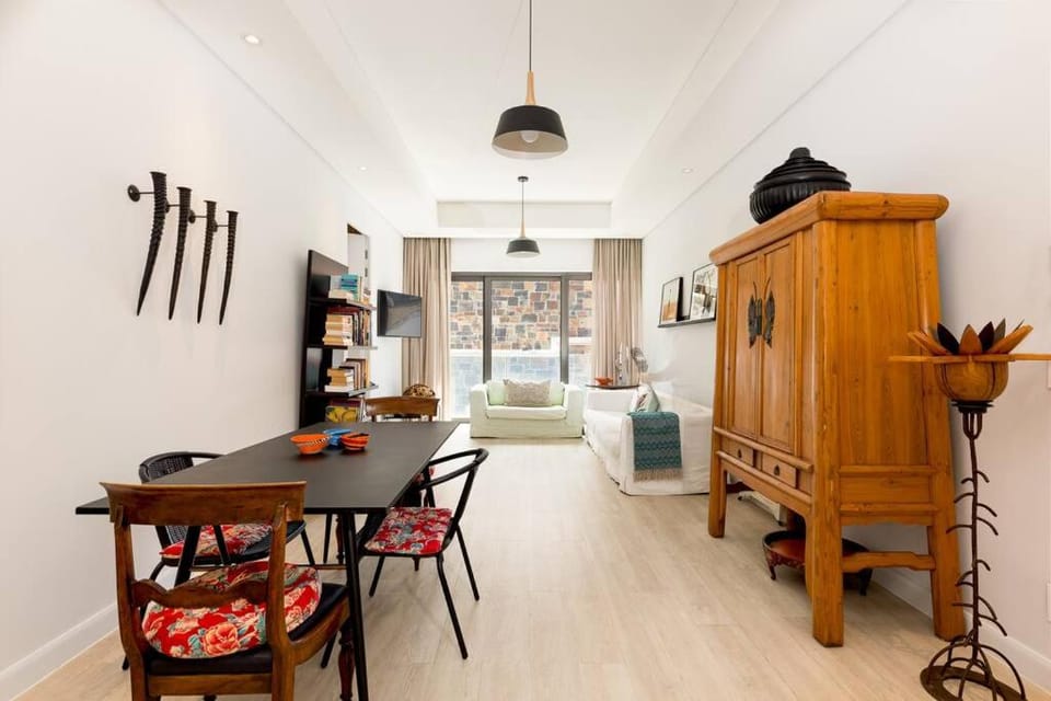 Spacious De Waterkant Retreat 2 Ensuite Bedrooms Apartment in Cape Town