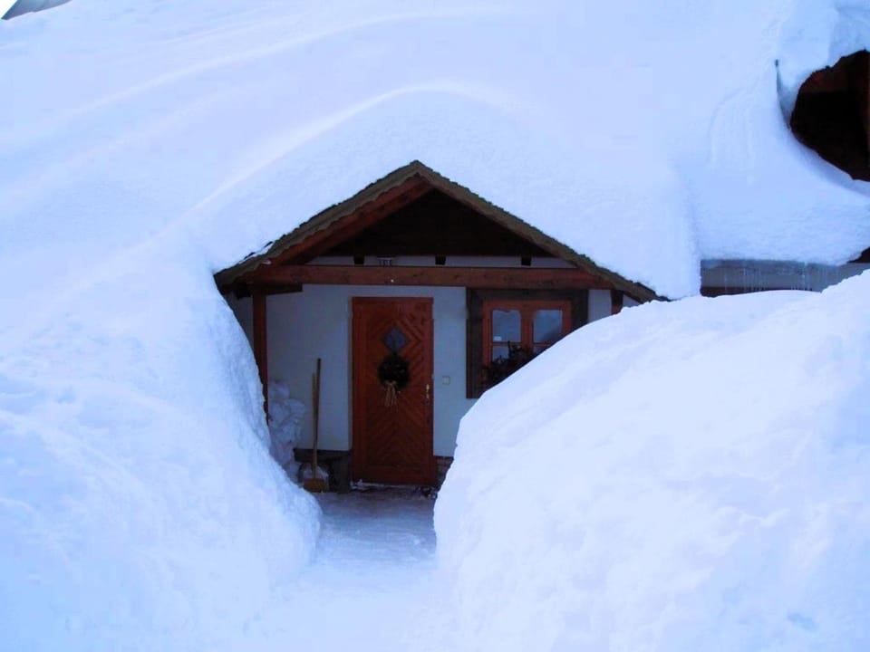 Property building, Winter