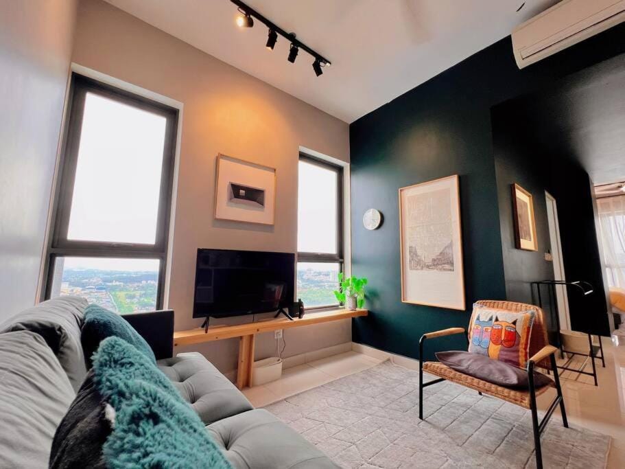 Communal lounge/ TV room, TV and multimedia, Living room, Seating area