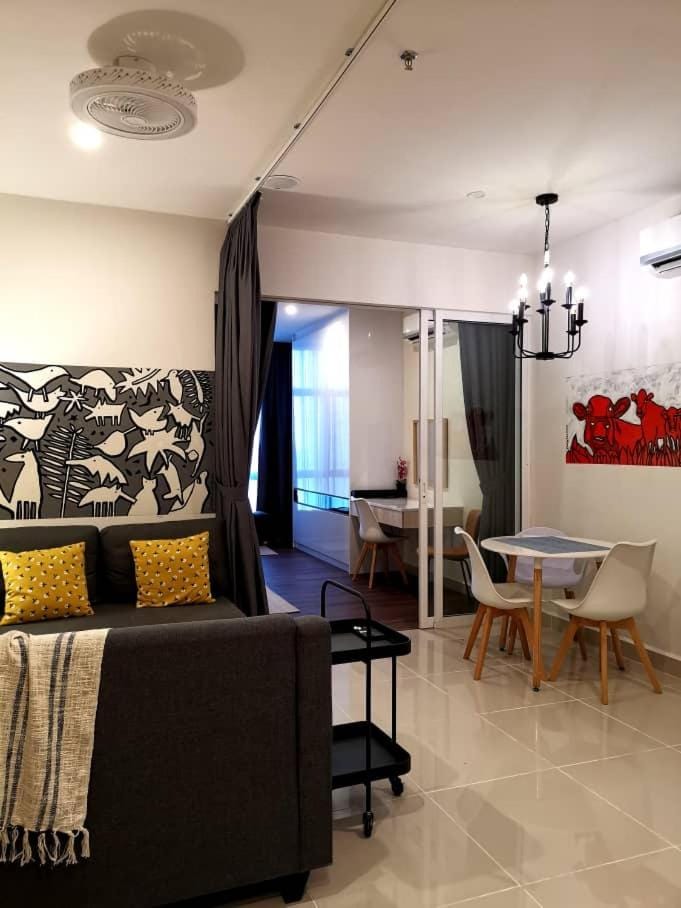 The Shore Artsy Studio Kota Kinabalu Apartment in Kota Kinabalu