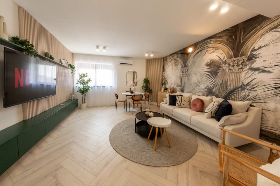 TV and multimedia, Living room, Seating area