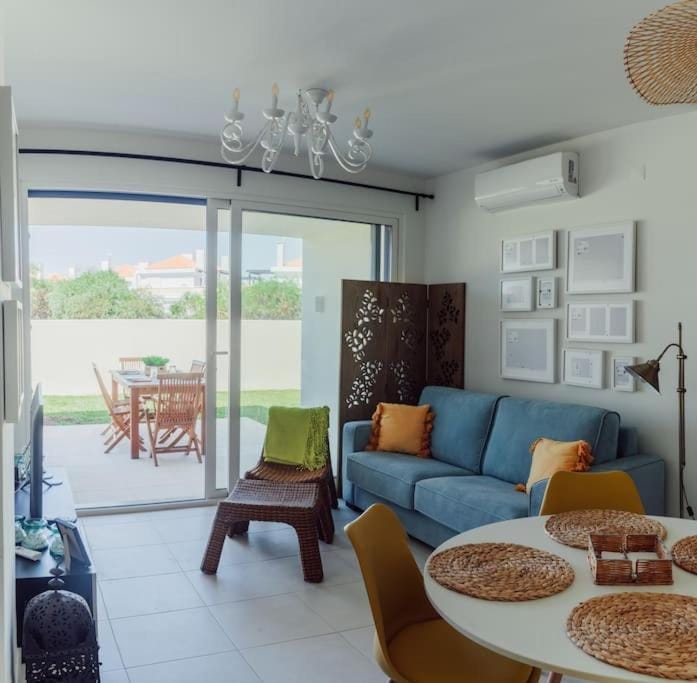 2BR Apt w- Private Garden, Pool, Gym & Parking Apartment in Cabanas de Tavira