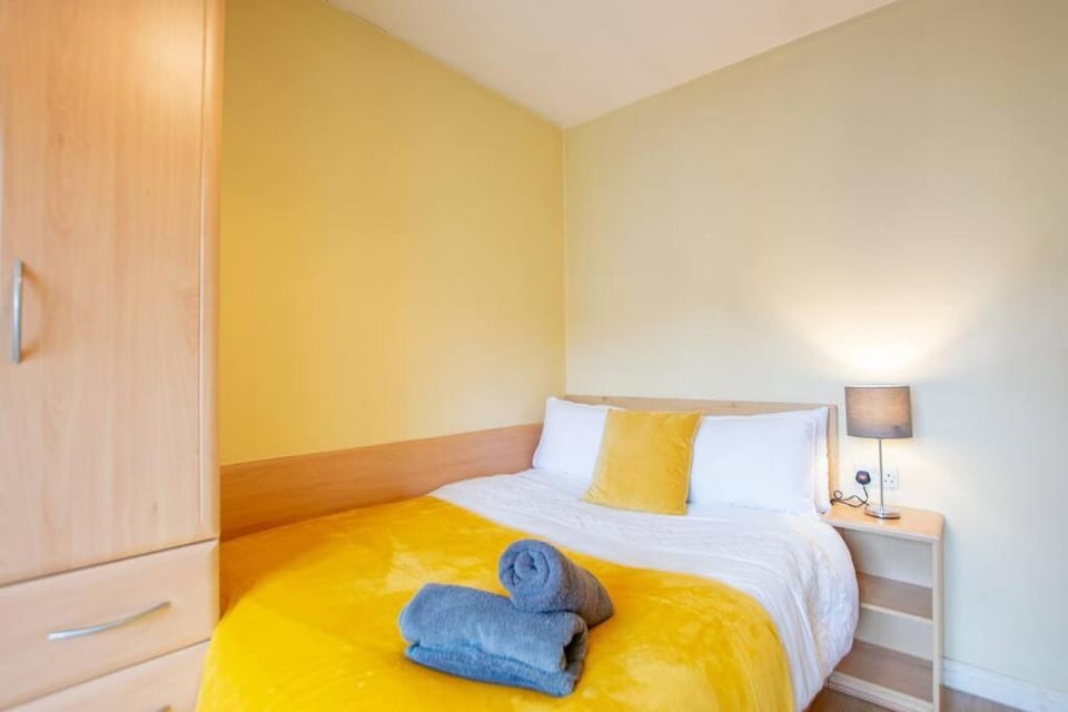 31 - Stunning Duplex By Shortstays House in Galway