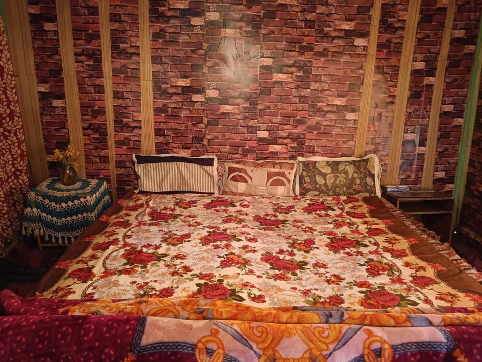 Hotel Island Vacation rental in India
