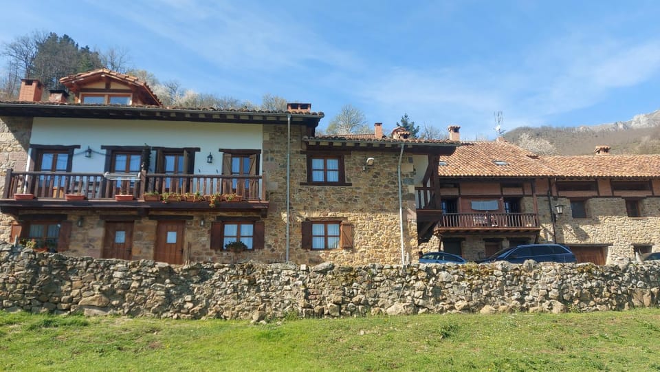 La casa de Omi Apartment in Cantabria