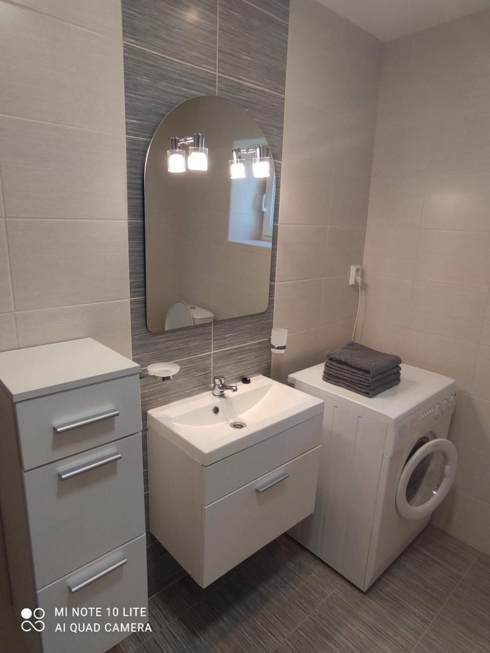 Apartmán Dvůr Králové Apartment in Lower Silesian Voivodeship