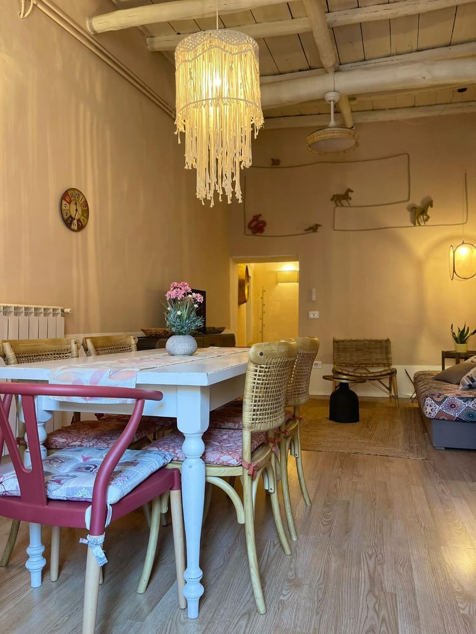Seating area