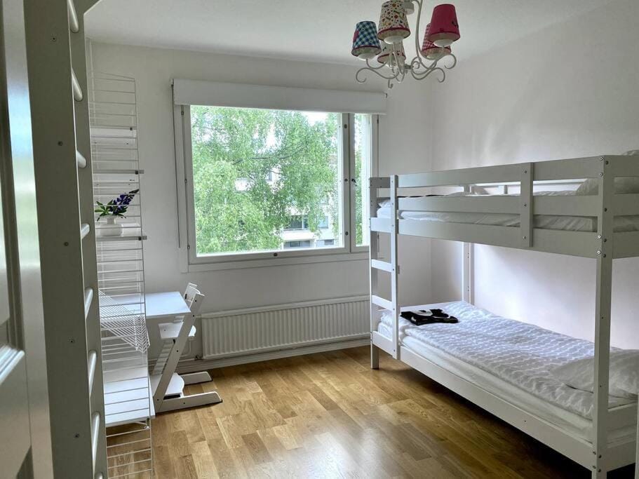 2 br apartment w/ balcony, wifi, parking Apartment in Uusimaa
