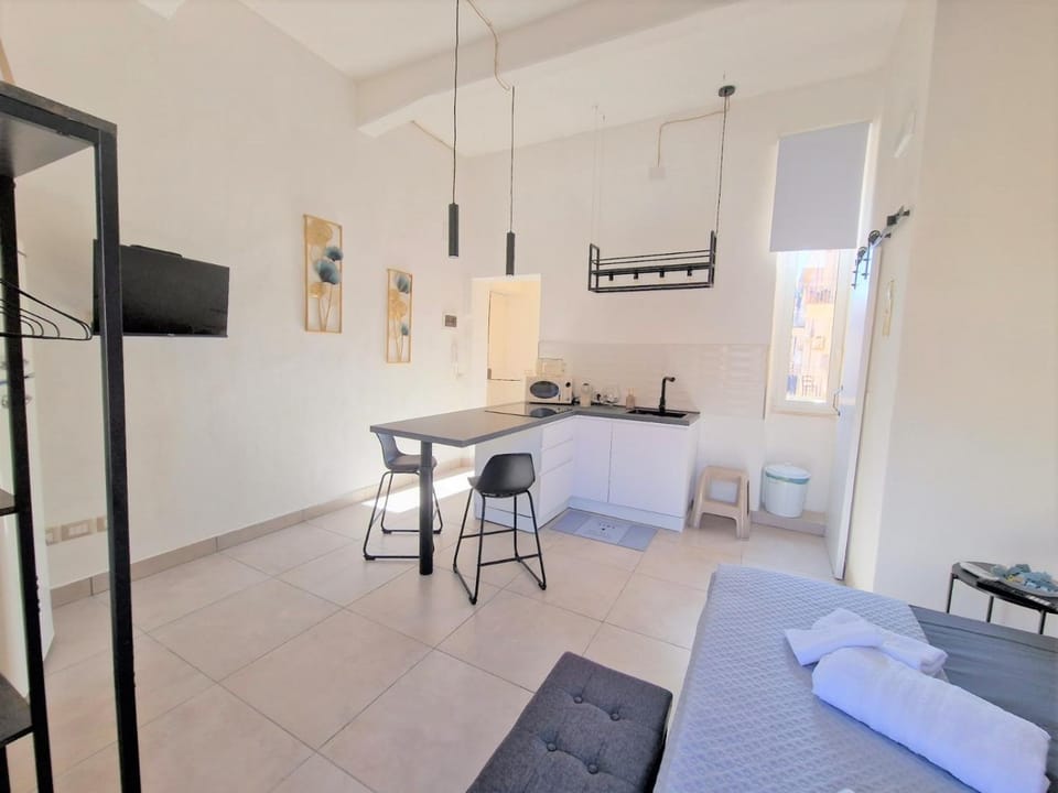 The golden house Apartment in Syracuse