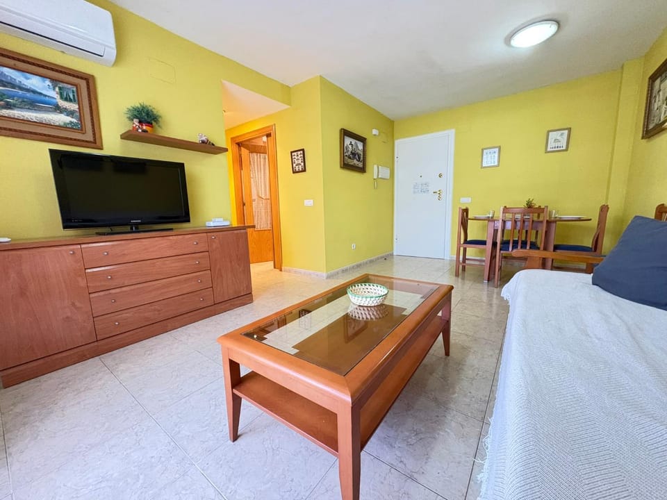 Living room, air conditioner